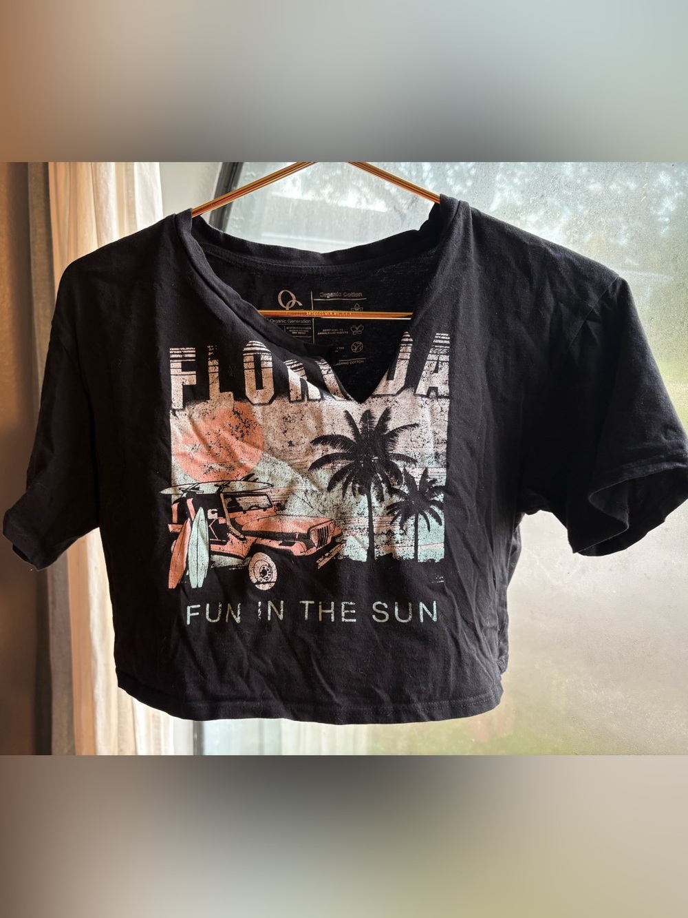 Women's Black Florida Graphic Cropped Distressed Tee Size Small